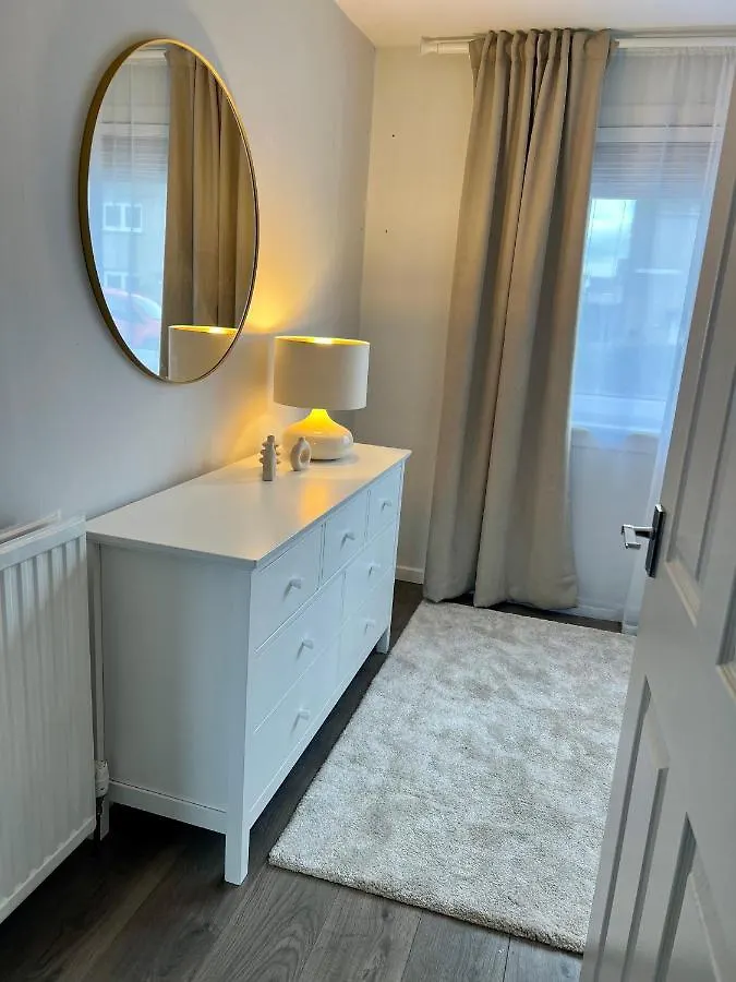 度假居 House With Garden And Parking 15 Min To City Center 爱丁堡